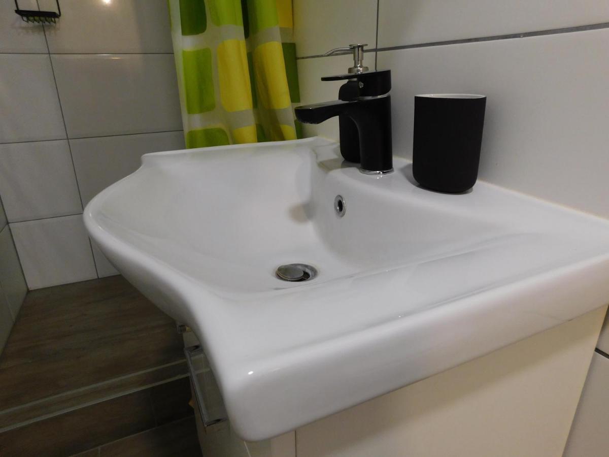 Ledek Apartment Любляна Экстерьер фото